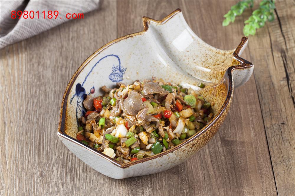 酸辣鸡杂